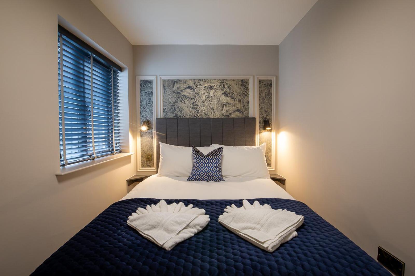 The Abbeygate Townhouse Hotel กัลเวย์ ภายนอก รูปภาพ